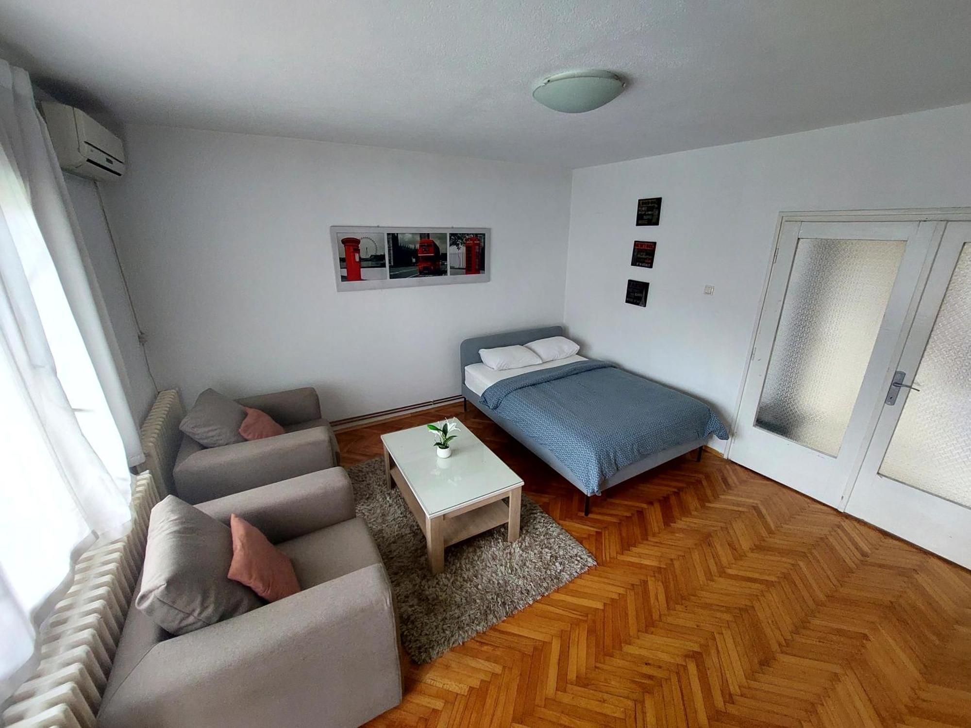 Peaceful And Spacious Apartment With Free Parking Banja Luka Exteriör bild