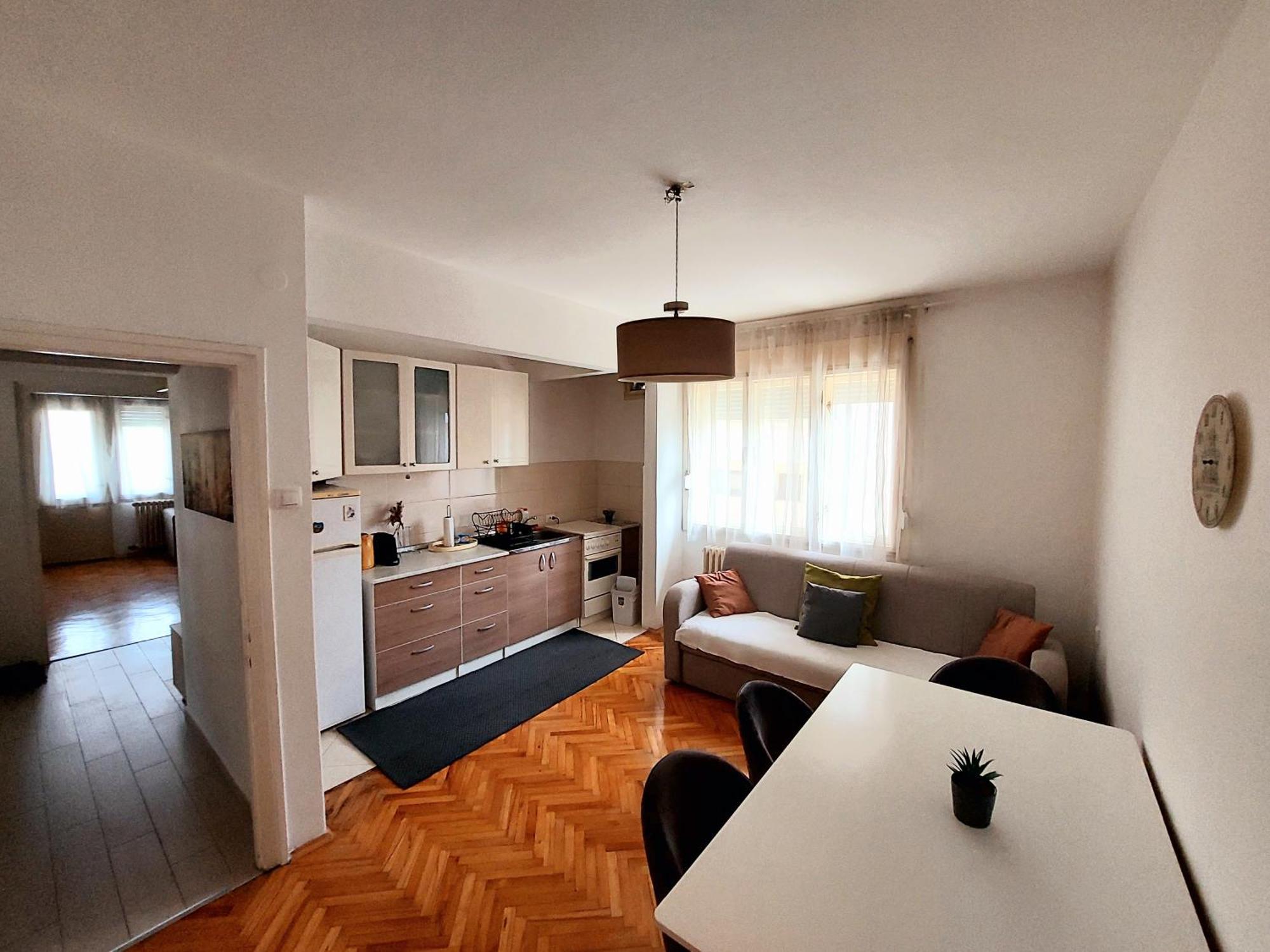 Peaceful And Spacious Apartment With Free Parking Banja Luka Exteriör bild